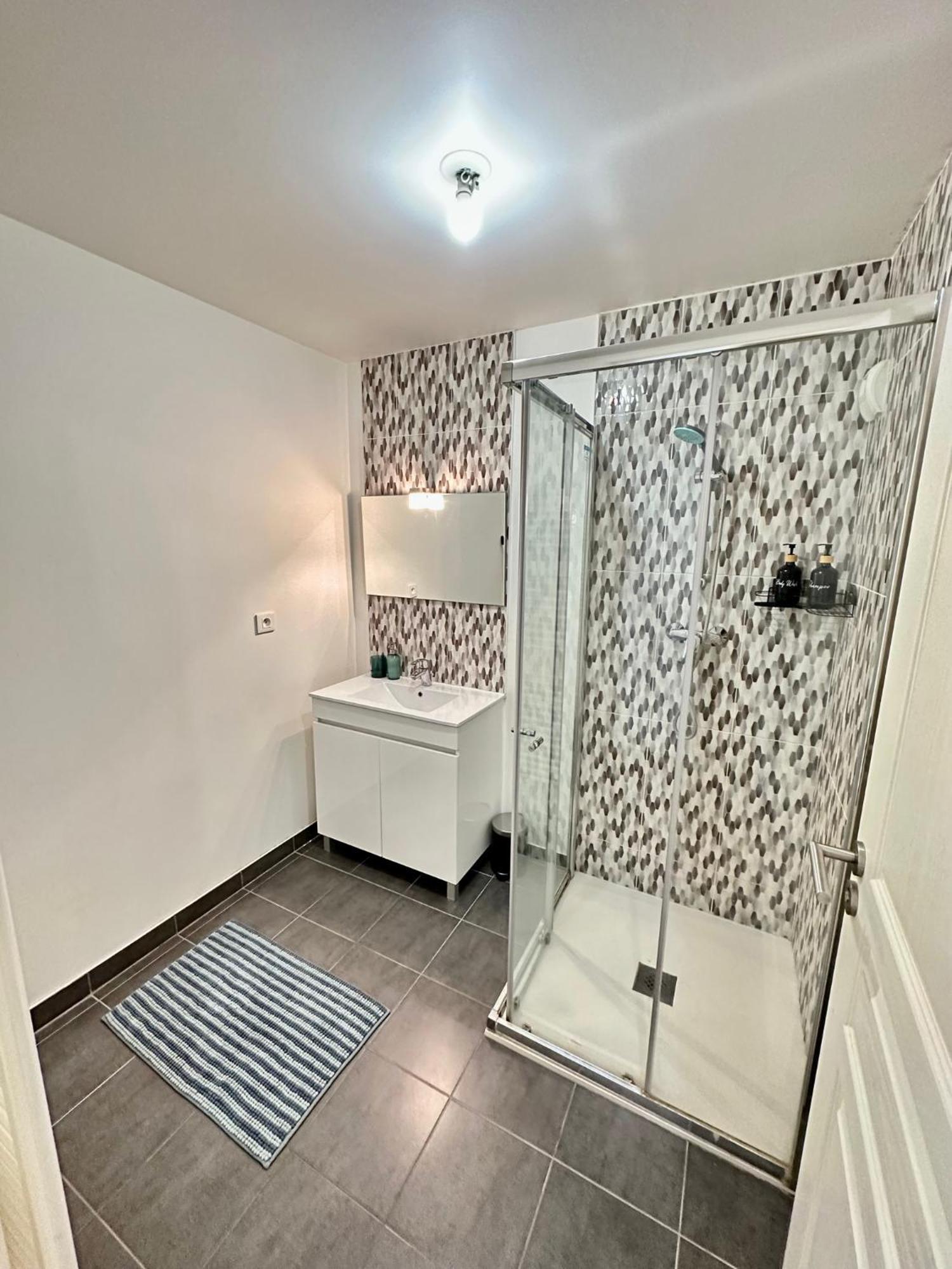 Superbe Appartement Paris/Bagnolet 203 Exterior photo